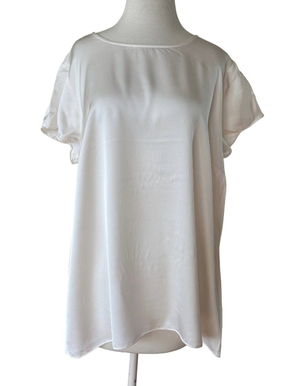 J Jill White Silk Like Rayon Short Sleeve Flowy Top Darts Blouse XL Lagenlook